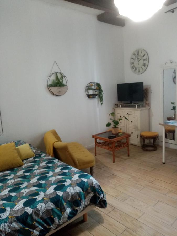 Apartamento Les Amandiers Tours Exterior foto