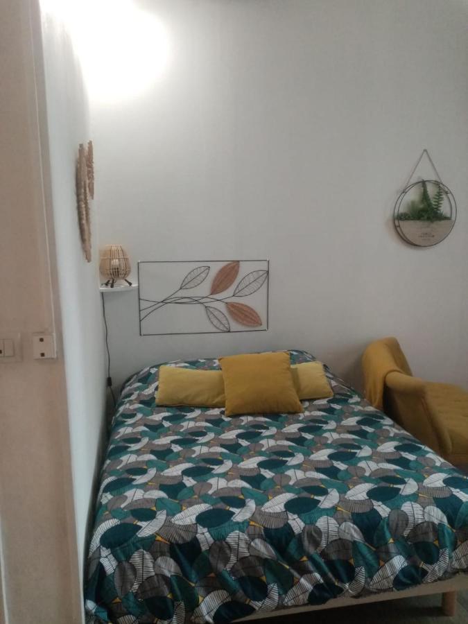 Apartamento Les Amandiers Tours Exterior foto