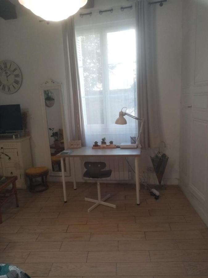Apartamento Les Amandiers Tours Exterior foto